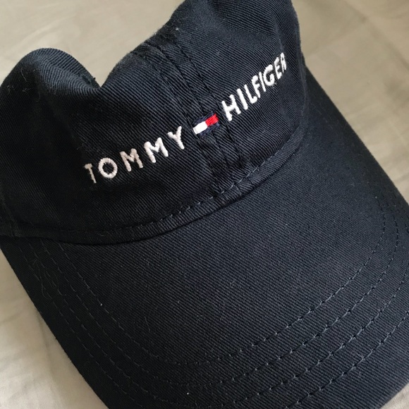 tommy hilfiger womens hat